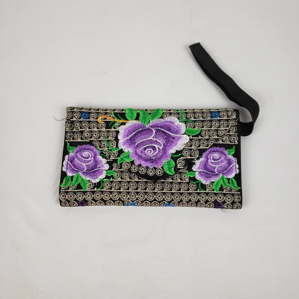 Wallet Embroidered floral multicolor 100% mexican art  Handmade/ cartera bordada